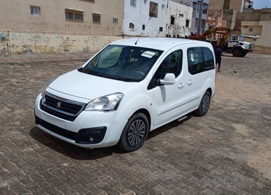 Peugeot partner 5 places Clim image 4