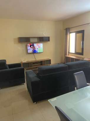 Studio meublé à louer image 6