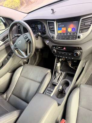 HYUNDAI TUCSON 2017 image 13
