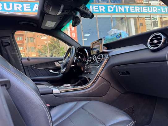 Mercedes GLC 300 2018 image 8