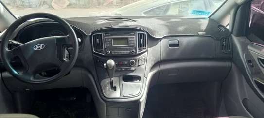 Hyundai Starex 2017 : 12 places image 5