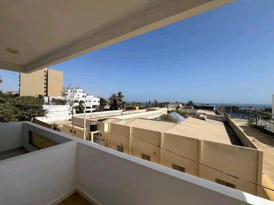 Très bel appartement F4 corniche almadies image 3