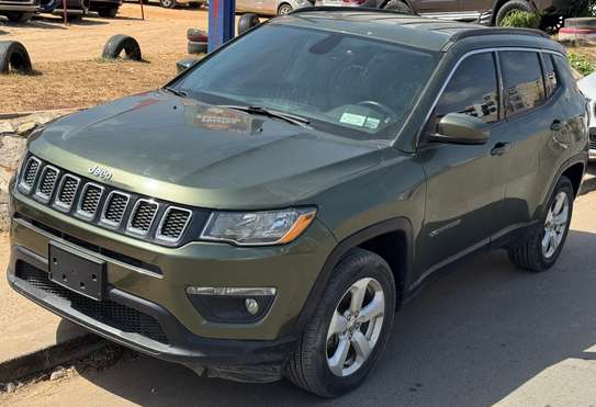 Jeep Compass 2017 version 4x4 image 10