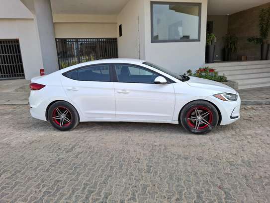 Hyundai elantra  2017 image 11