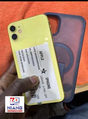 iPhone 11 64 go image 1