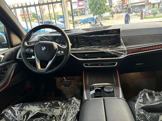 BMW X5 2024 image 4
