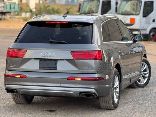 AUDI Q7 2017 Quattro image 4