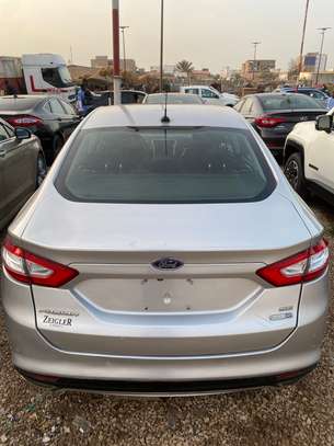 Ford Fusion SE 2016 image 7