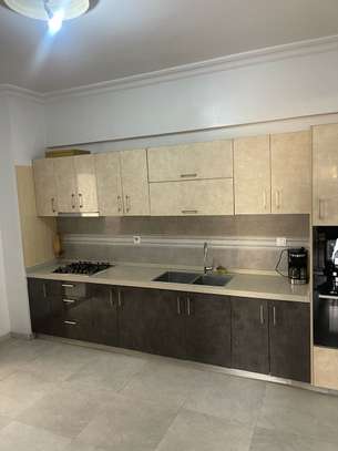 Appartement Meublé à Louer aux Point E image 5