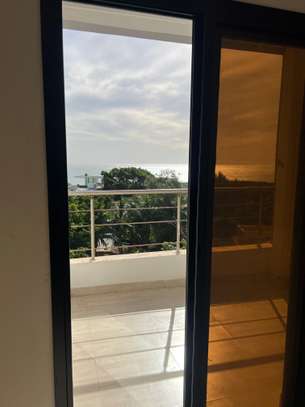 APPARTEMENT F4 VUE MER Almadies image 12
