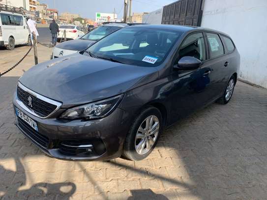 Peugeot 308 diesel automatique année 2018 image 1