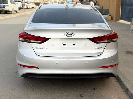 HYUNDAI  AVANTE EVGT  2016 image 2