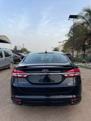 Ford Fusion Titanium 2017 image 10