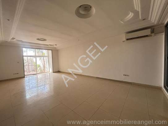 Ref_2931_GL  Appartement à louer à fenêtre Mermoz image 1