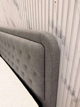 Lit moderne haut de gamme image 1