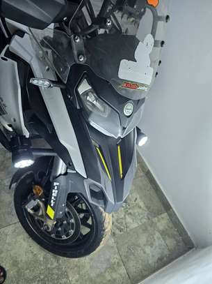 BENELLI TRK 502 image 2