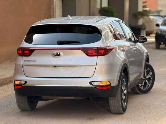 Kia sportage année 2020 image 2