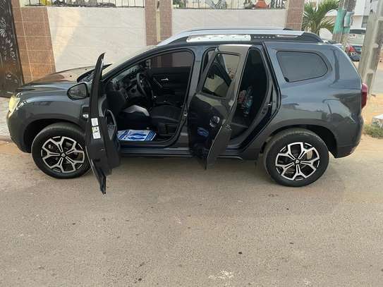 RENAULT DUSTER 2018 image 4