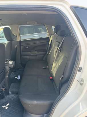 Mitsubishi RVR image 14