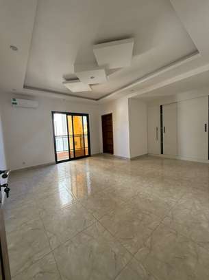 Appartement F4 à louer à Ngor Almadies image 7