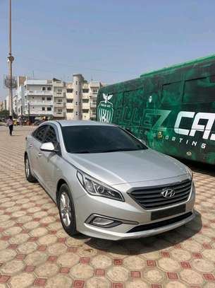 Hyundai Sonata image 6