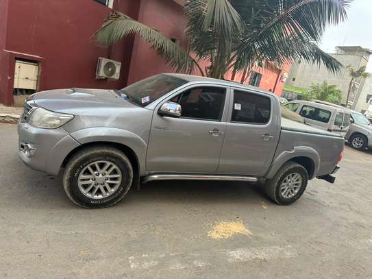 toyota hilux image 14