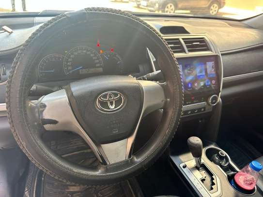Toyota  Camry 2013 image 12