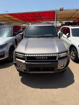 Toyota Prado 2025 image 4