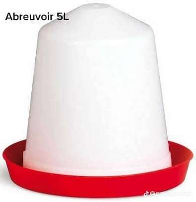 Abreuvoir 5 litre image 1