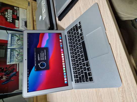 Macbook air 2014 core i7 image 1