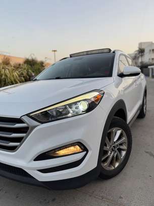 Hyundai Tucson 2.0 image 13