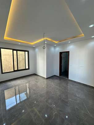 Superbe appartement de type F4 à louer image 5