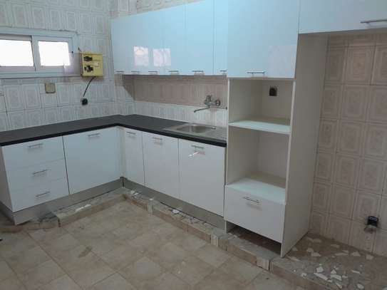 Grande villa aux Maristes image 1