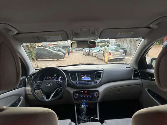 HYUNDAI TUCSON 2016 image 10