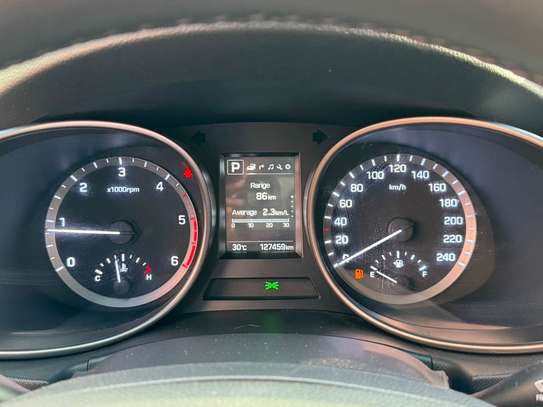 Hyundai SantaFe 2017 image 13