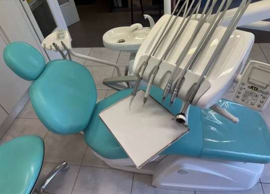 Fauteuil dentaire image 2
