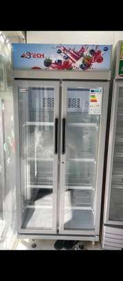 Réfrigérateur vitrine image 3