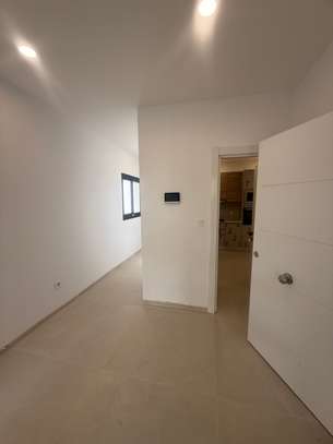Appartement f4 neuf à louer au point e image 15