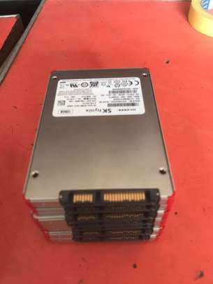 Disque dur ssd sata et m2 image 2