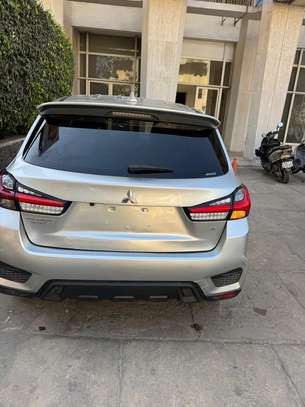 Mitsubishi Outlander Sport 2021 AWD Argent 2.0L image 5