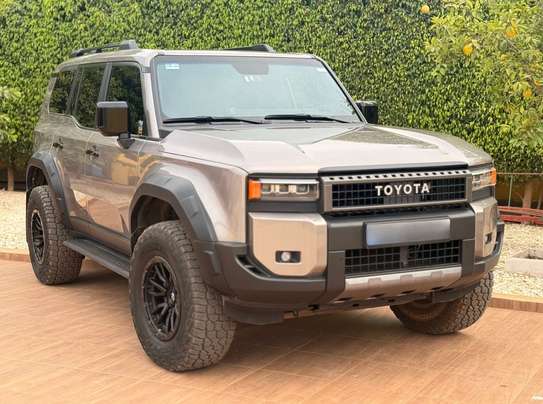 TOYOTA LAND CRUISER PRADO 2025 image 6