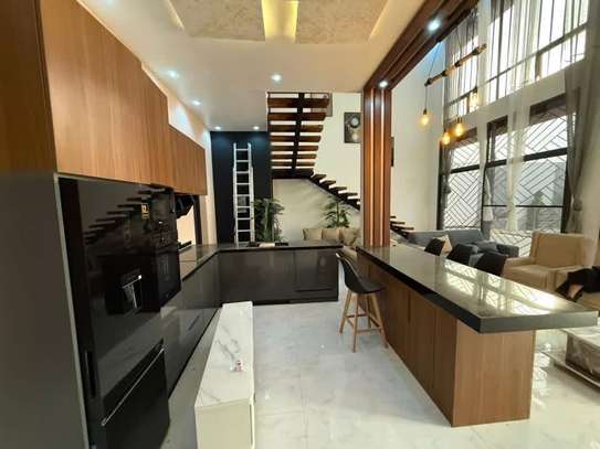 Villa contemporaine haut standing image 3