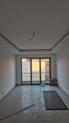 Appartement F4 à louer à Liberté 6 face à la VDN image 5