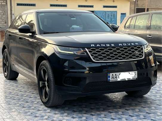 Range Rover velar image 3