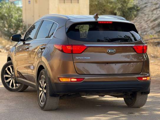 Kia Sportage limited 2017 image 10