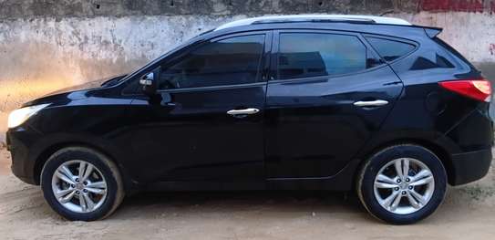 Hyundai IX35 image 2