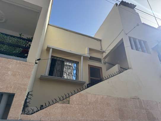 VILLA R+1 A VENDRE A SACRÉ COEUR 3 image 1