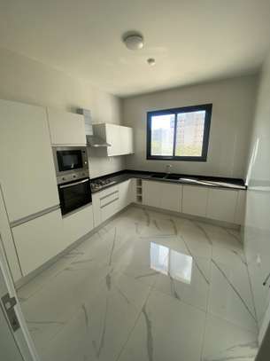 APPARTEMENT F4 NEUF HAUT STANDING POINT E image 1