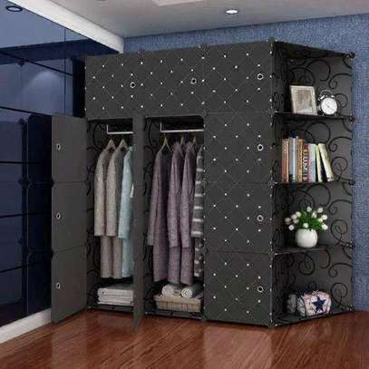 Armoire 3 battants image 1