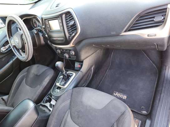 Jeep Cherokee 2015 image 5